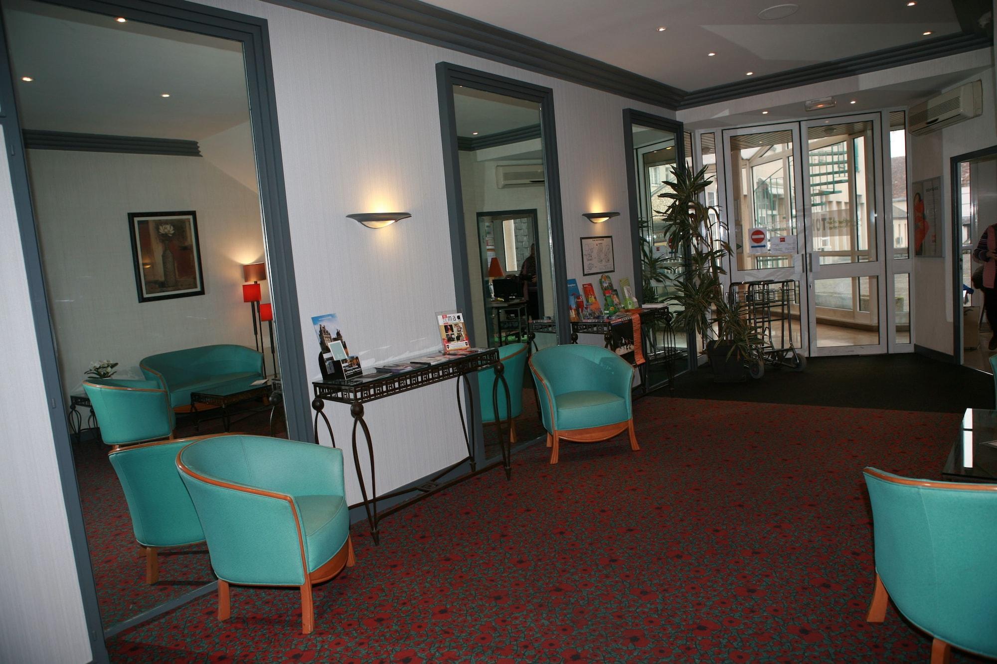 Ibis Шатору Экстерьер фото