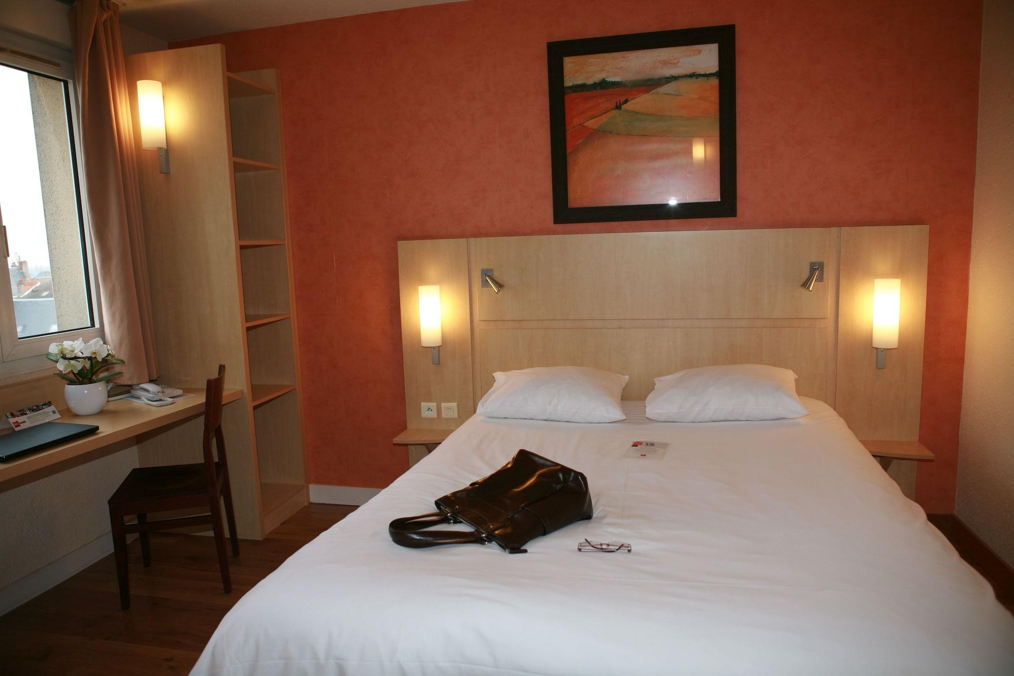 Ibis Шатору Экстерьер фото