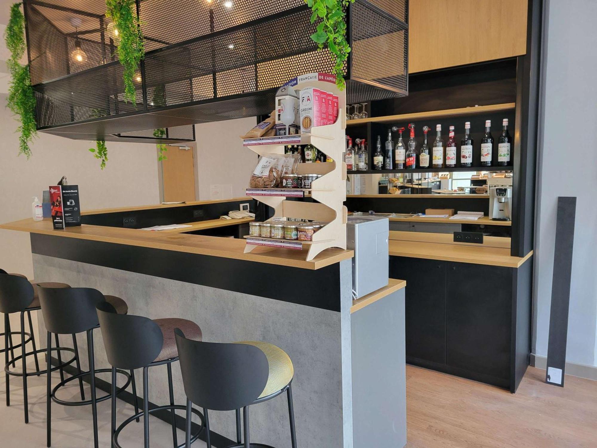 Ibis Шатору Экстерьер фото