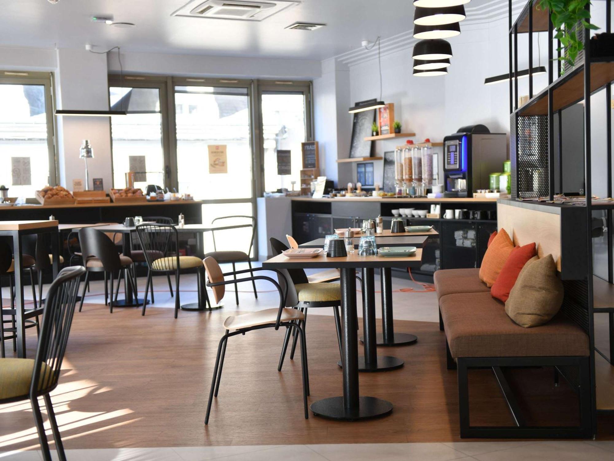 Ibis Шатору Экстерьер фото
